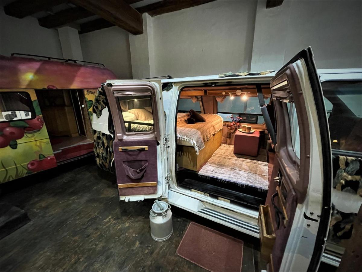 Urban Van Glamping Riga Kültér fotó