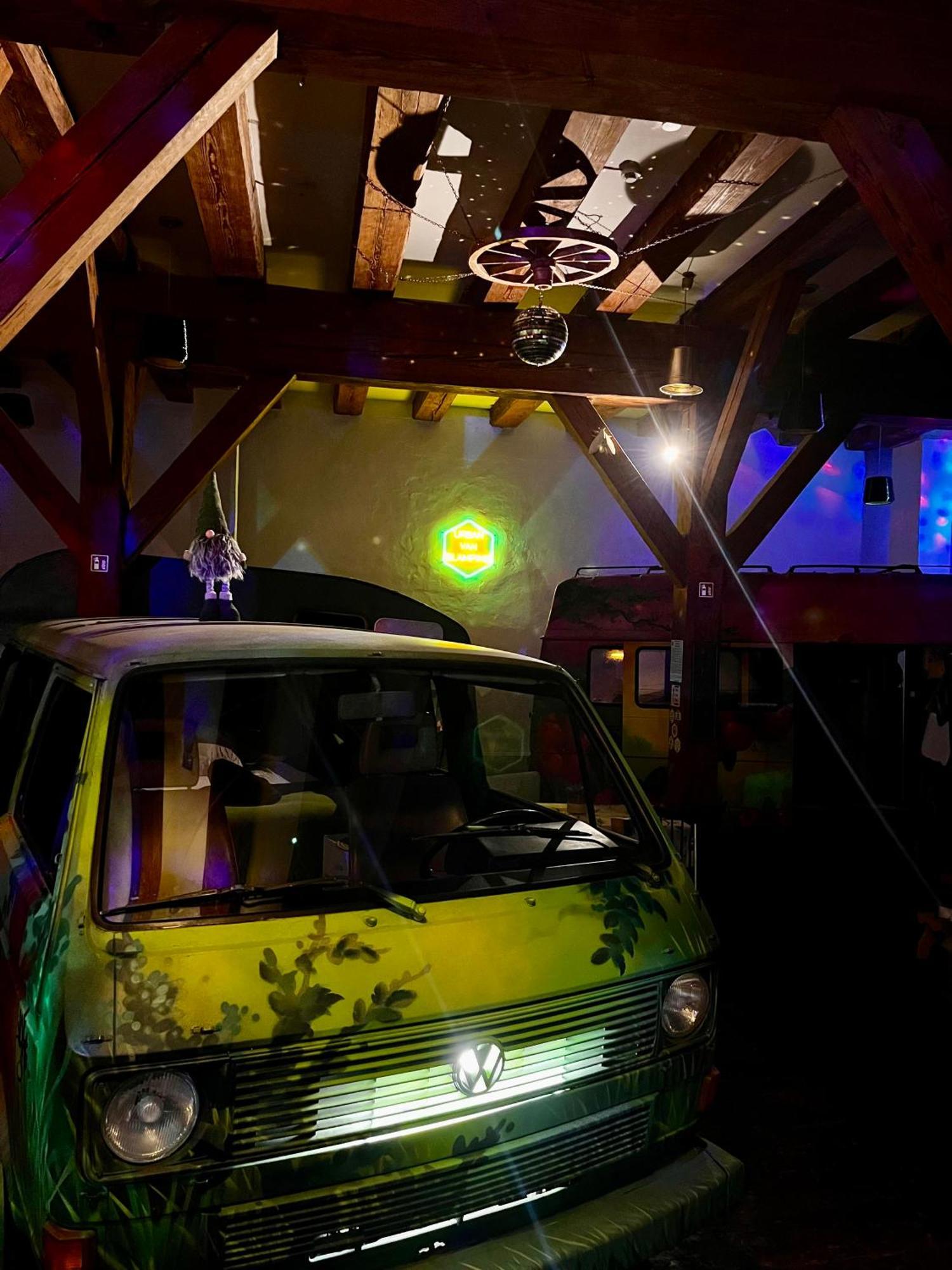 Urban Van Glamping Riga Kültér fotó