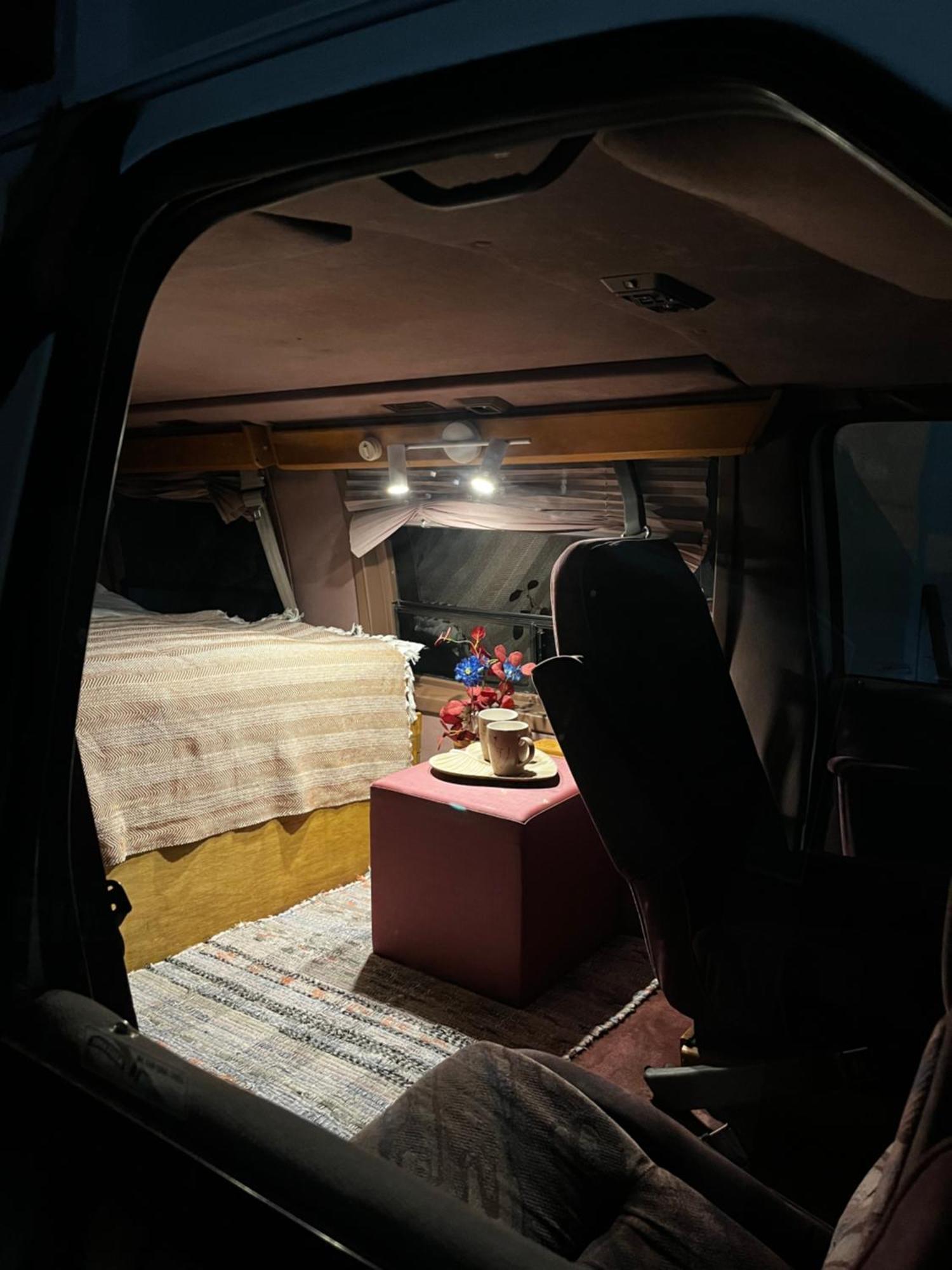 Urban Van Glamping Riga Kültér fotó